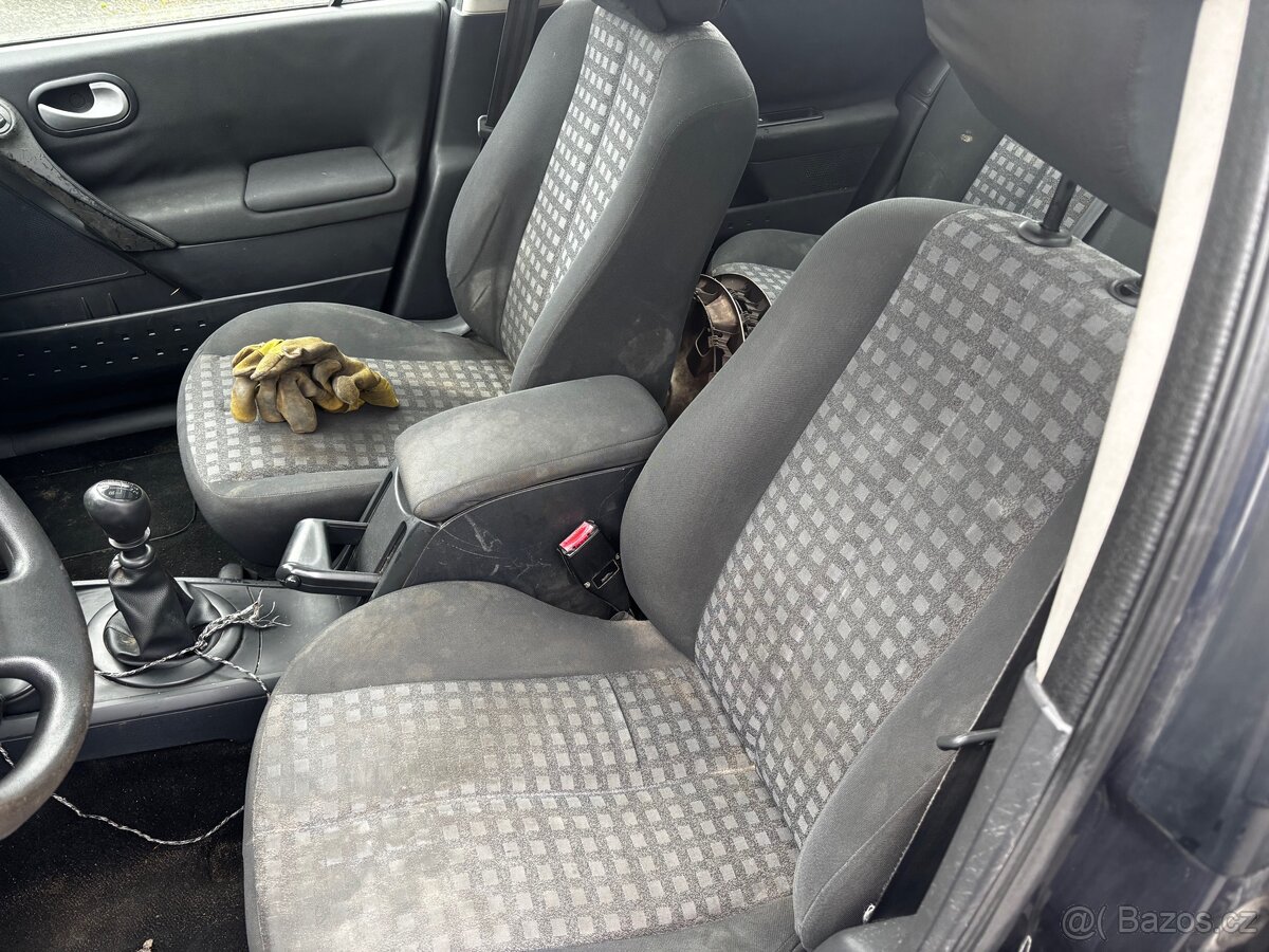 Renault Megane ll 1,5 dci panorama - 14