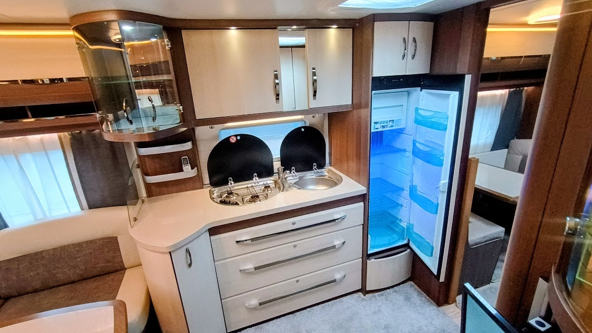 Hobby 720UKFE, solár, KLIMA, markýza, palandy, předstan - 14