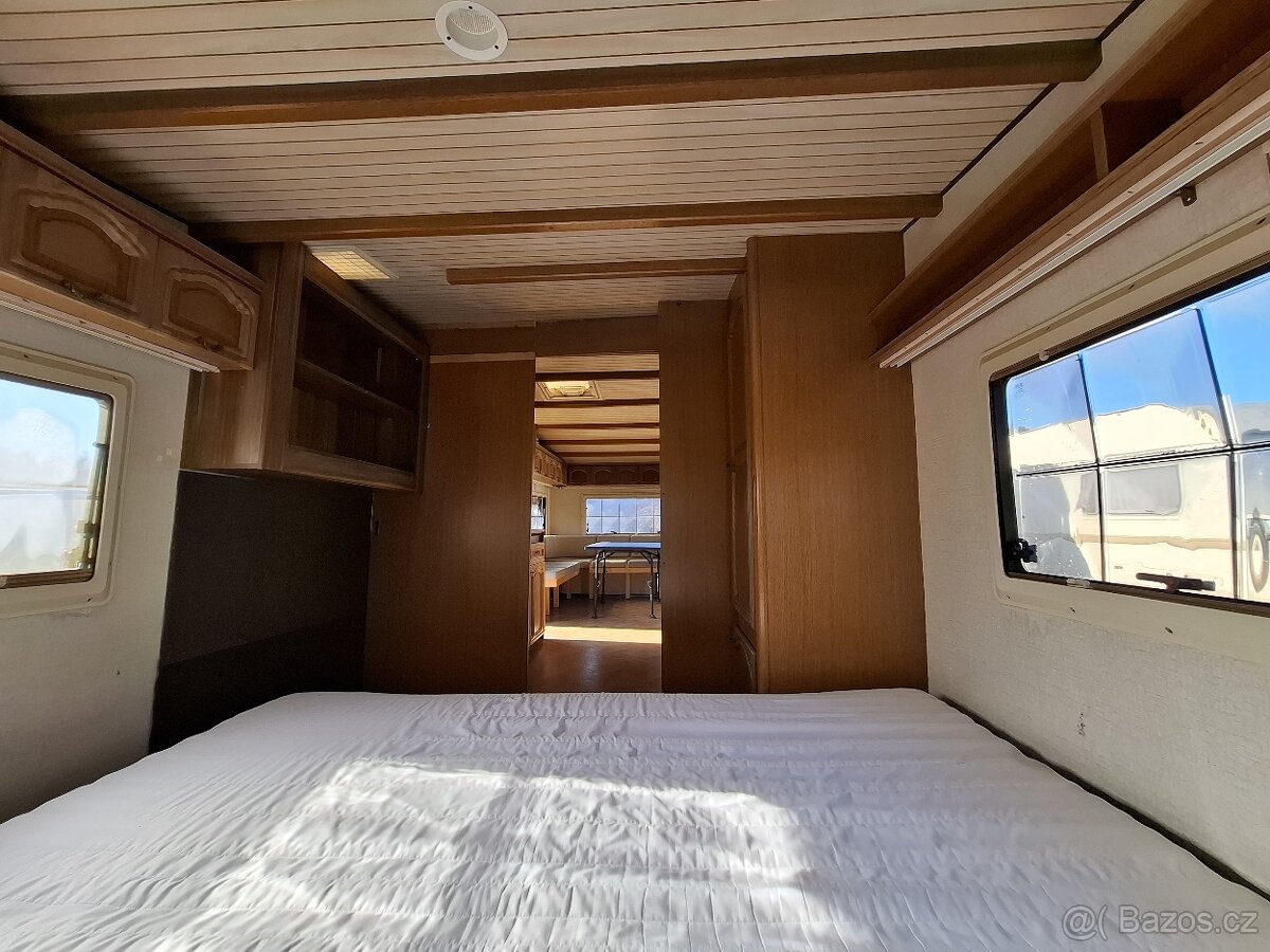 Hobby Landhaus 750 + nadstrecha - 14