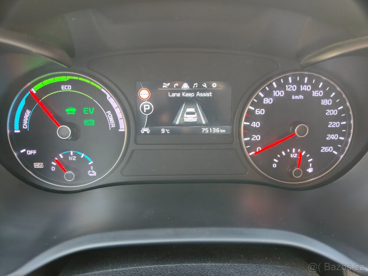 Kia Optima Hybrid - 14