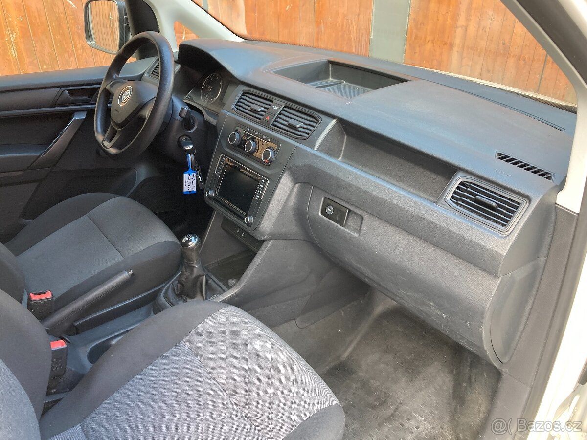 VOLKSWAGEN CADDY MAXI 2,0TDi 5míst -DPH - 14
