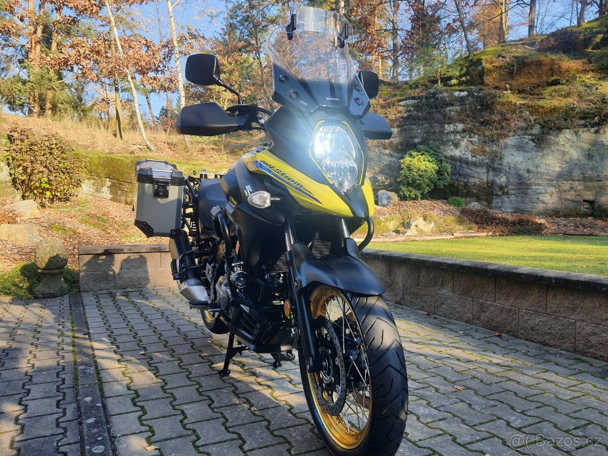 Suzuki DL 650 V-Strom XT ABS - SUPER STAV + VÝBAVA 159.000,- - 14