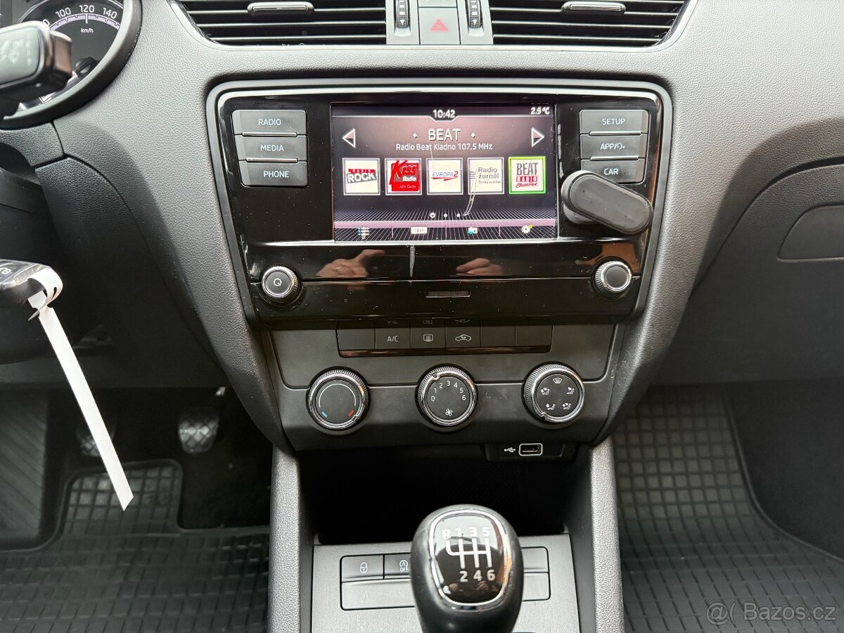 Škoda Octavia 3 1.4 TSI CNG, Čr, 1. majitel, DPH, facelift - 14