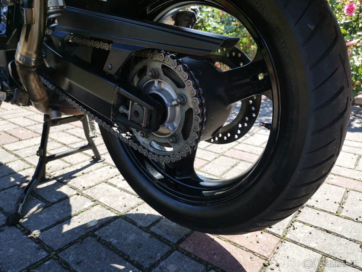 Suzuki DL1000 V-Strom K6 - 14