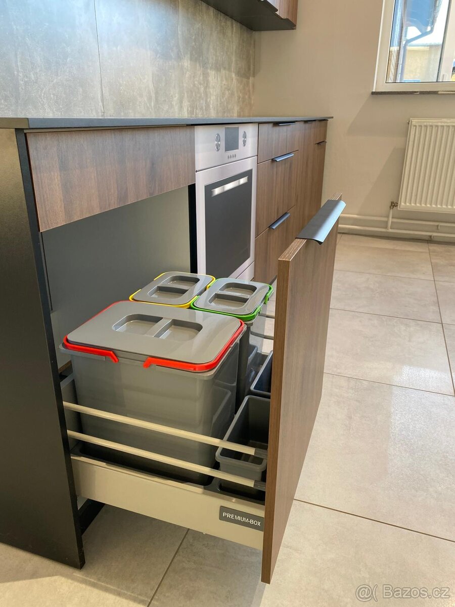 Kuchyňská linka – SKLADEM - 14