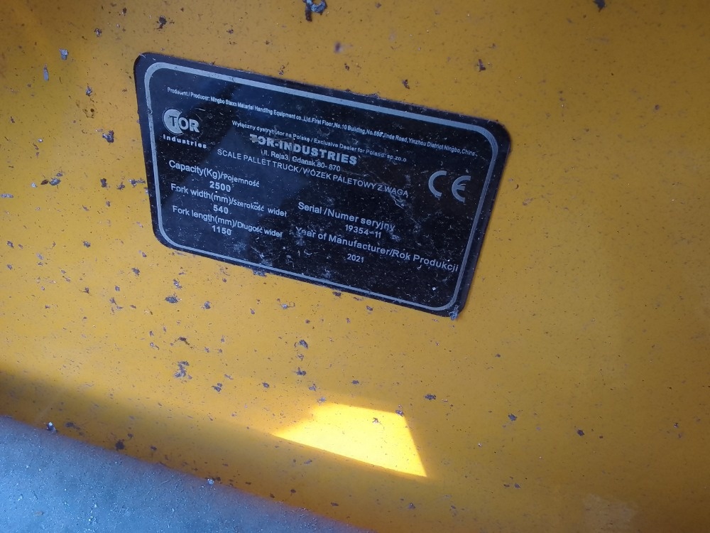 Paletový vozík 4 - 14