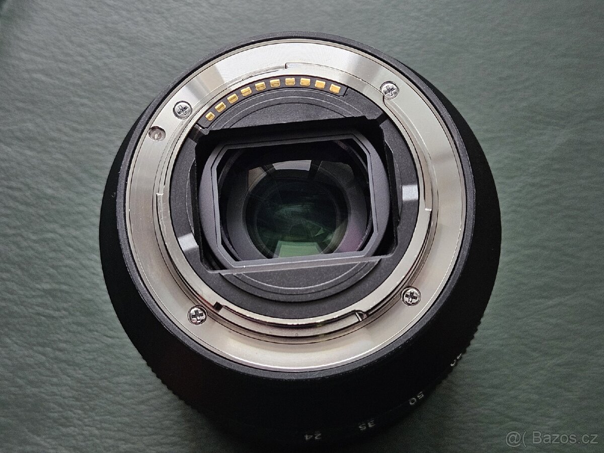 Objektiv Sony FE 24-105mm F4 G OSS - 14