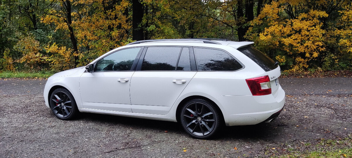 Také na splát.ky Škoda Octavia combi III RS 2.0TSI 162kW - 14