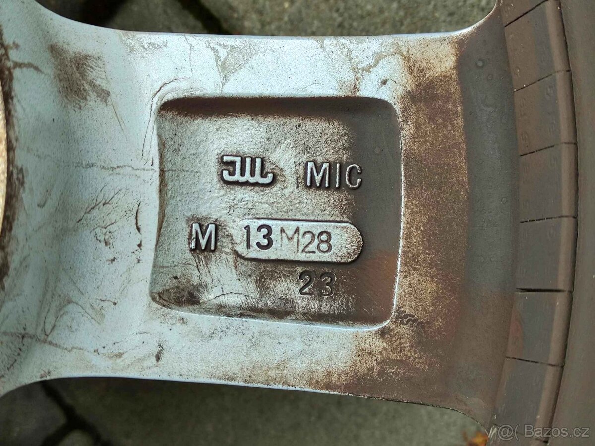 ALU KOLA SEAT LEON 15" na ZIMNÍCH 195/65/15 - 14