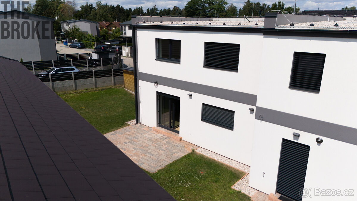 Prodej řadového rodinného domu 4+kk 126 m2, Mukařov, okres P - 14