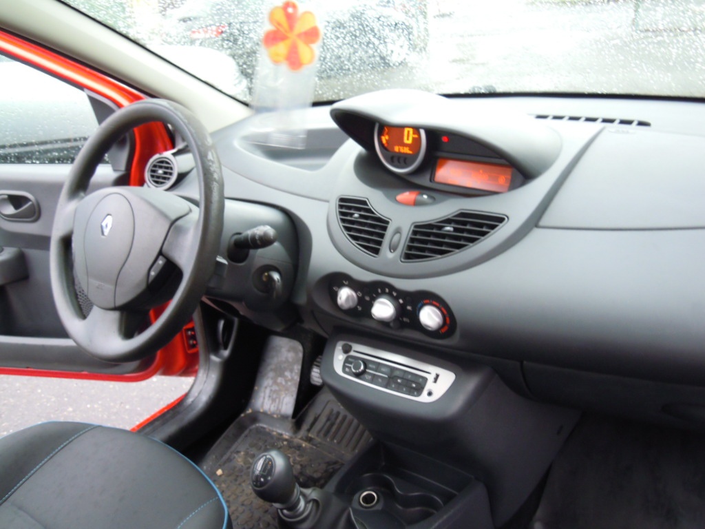 Renault Twingo 1.2i 55kw(75hp) r.v.7/2012 - 14