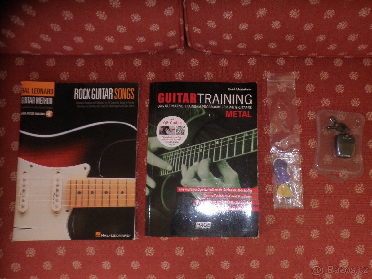 Sestava - elektrická kytara, combo, ladička - 14