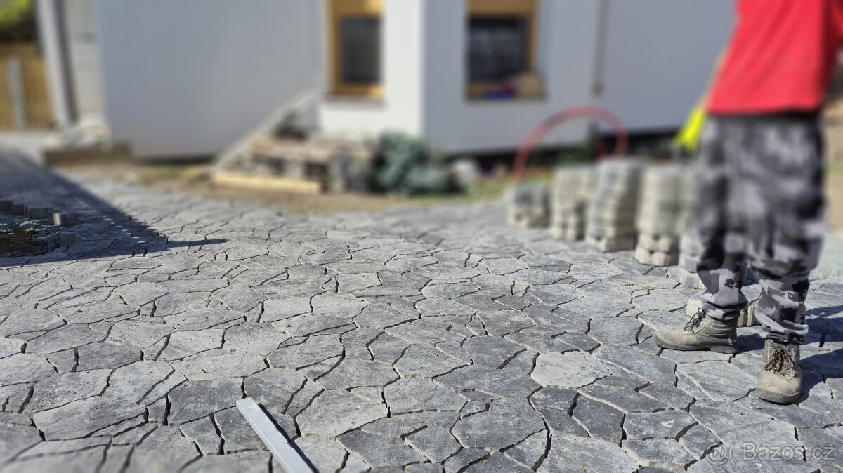 Nabírame nové zakázky jeste do konce roku. - 14