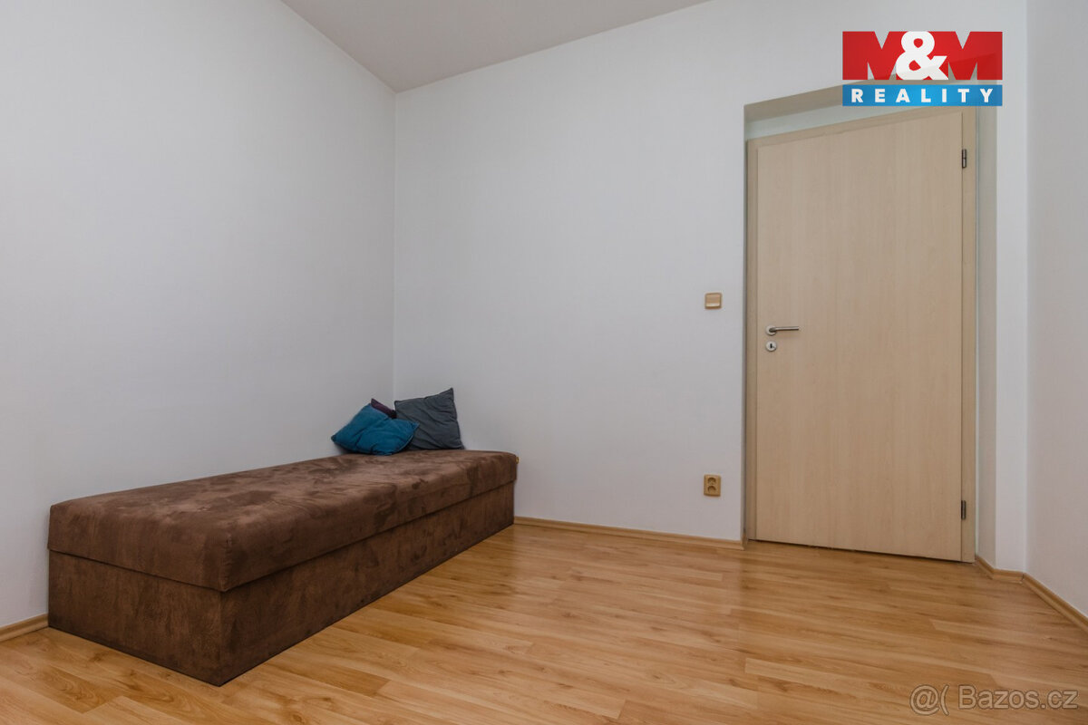 Pronájem bytu 2+1, 53 m², Pardubice, ul. Pichlova - 14