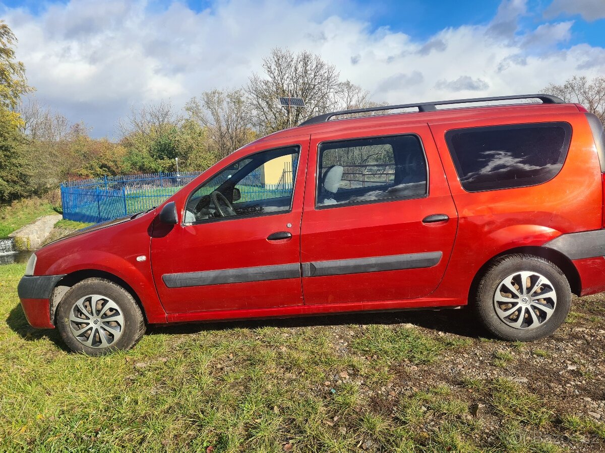 Dacia Logan MCV 1.6 LPG,výbava Laureate,bez rezu,jede krásně - 14