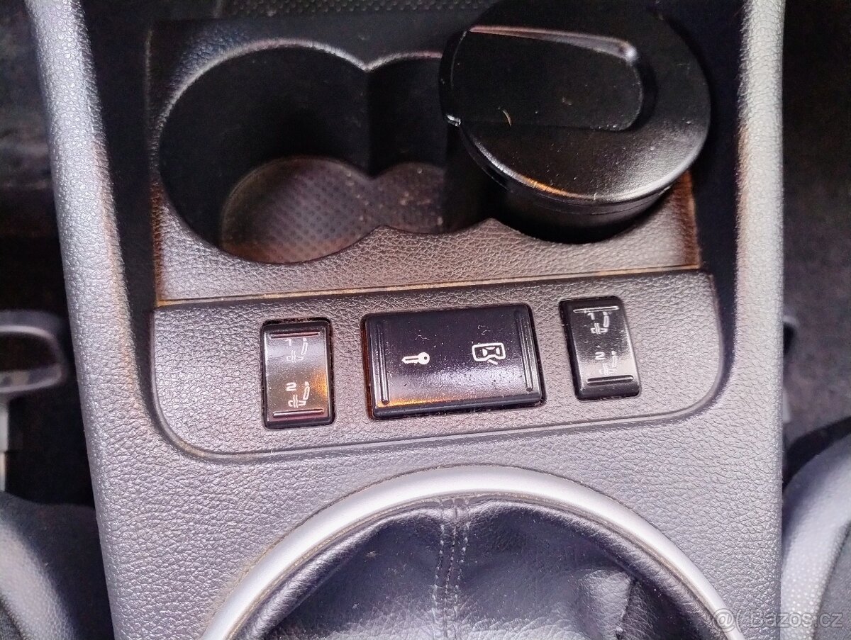 Škoda Fabia 1.4i 16V Elegance Nová STK - 14