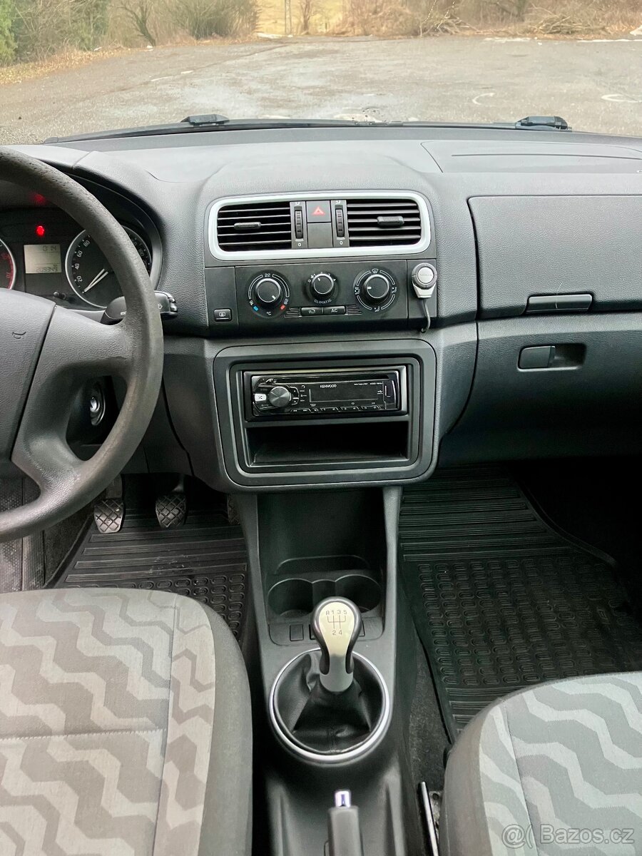 Škoda Roomster 2008 - 14