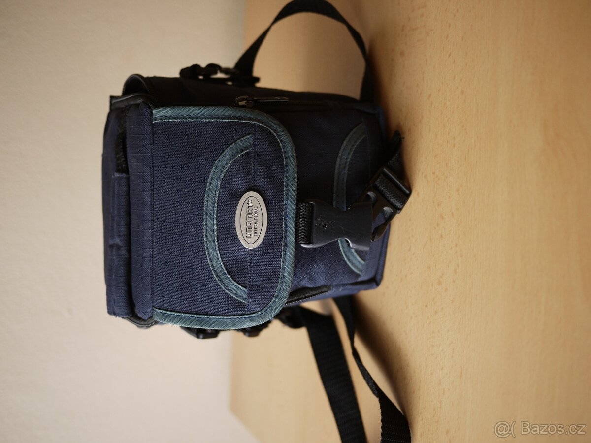 Panasonic G-6 s objektivem a brašnou... - 14