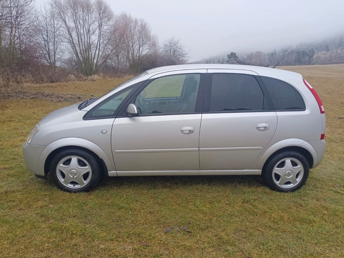 Opel Meriva 1.6 64Kw RV.2004 naj.140tis. tažné - NOVÁ STK - 14