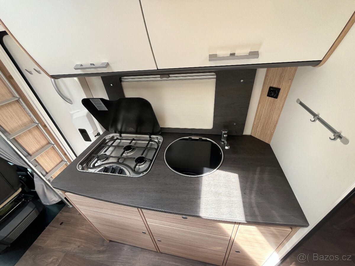 Sunlight A70 - alkovna pro 6osob - odpočet DPH - 14