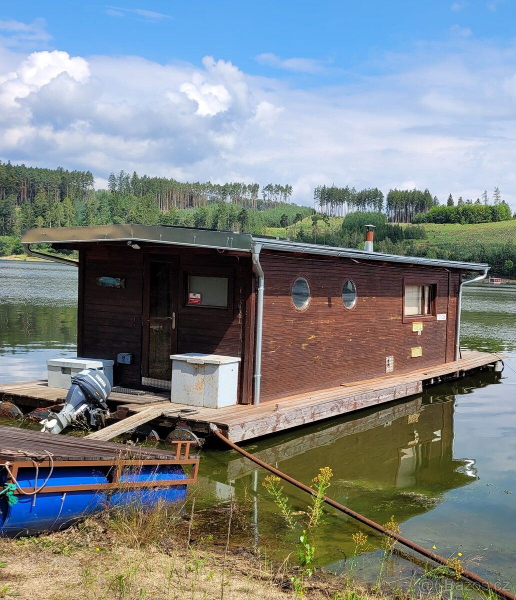 Prodám hausbot na ND nebo odtažení - 14