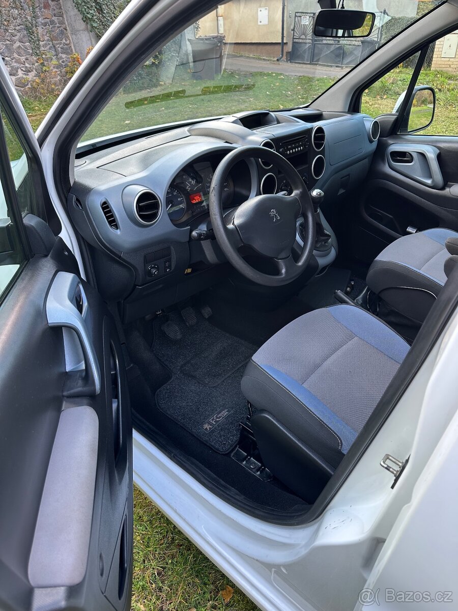Peugeot Partner 1.6HDi úprava na ZTP 1.Majitel 52tis km - 14