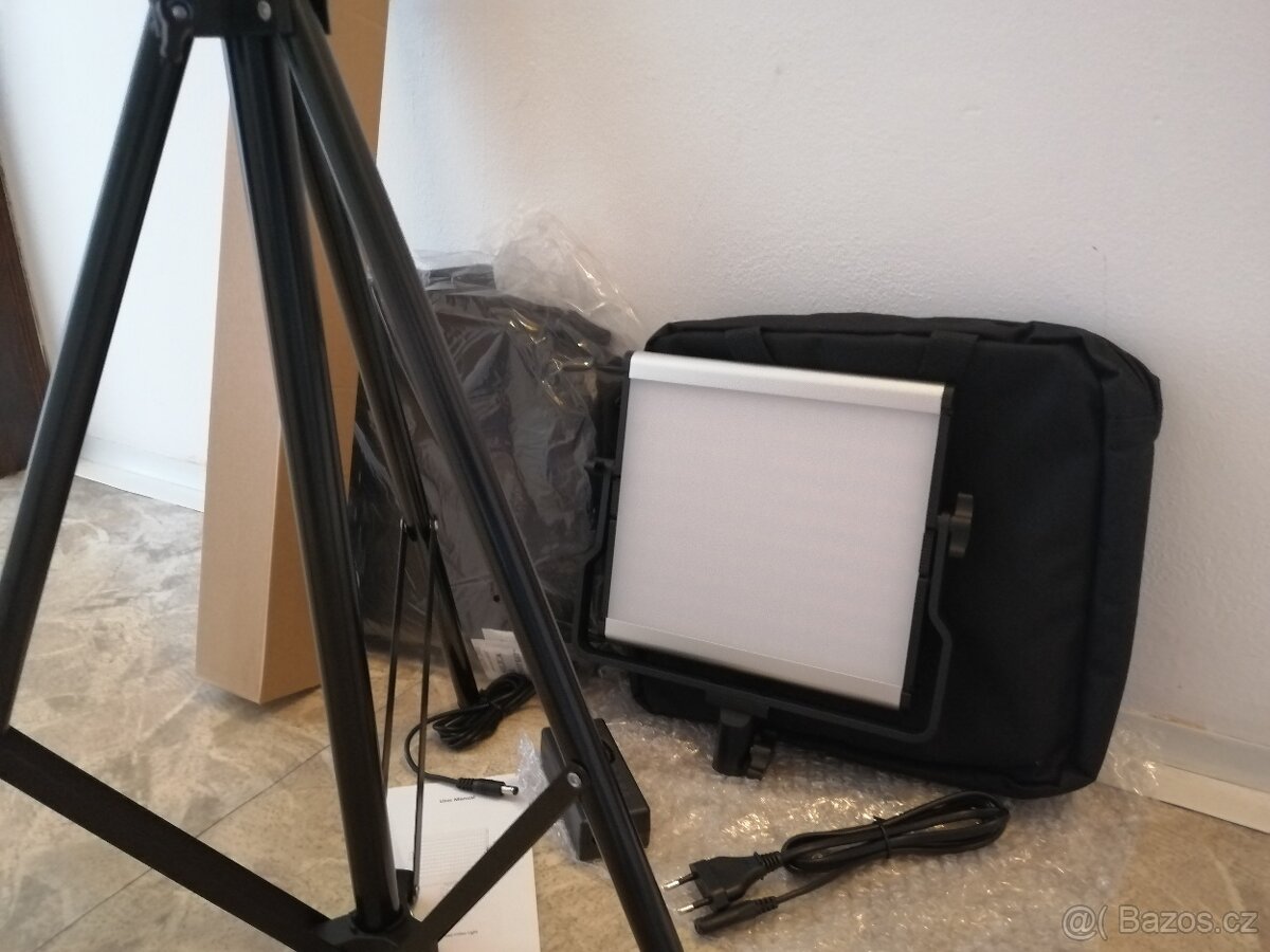 Profesionální LED foto/video světelná regulovatelná souprava - 14