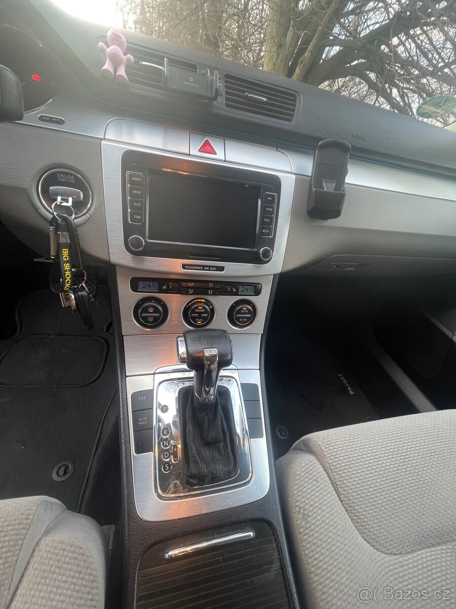 VW Passat B6 2.0 TDi 103 Kw DSG - 14