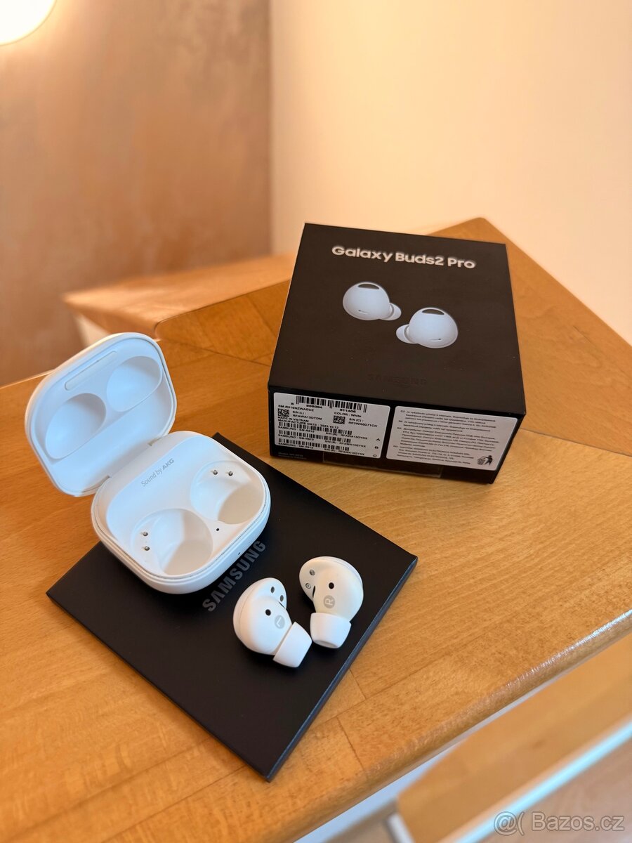 sluchátka Samsung Galaxy Buds2 Pro - Bílá (White) - 14