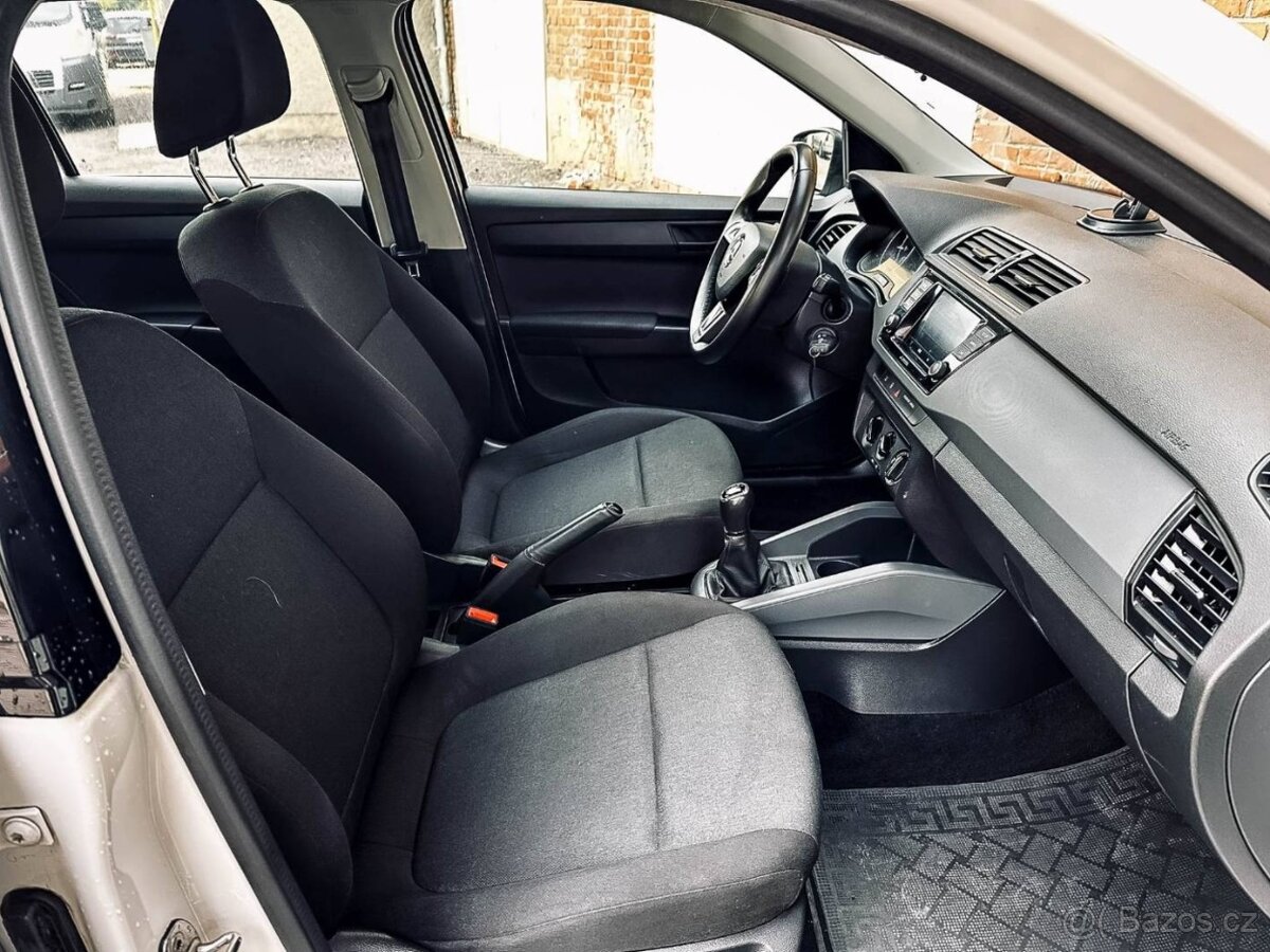 Škoda Fabia 1.0 TSI Ambition - 14