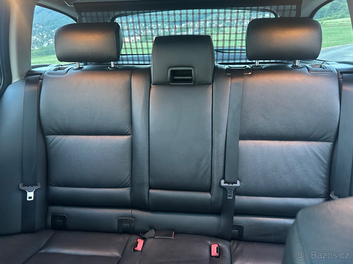 BMW E61 525i - 14