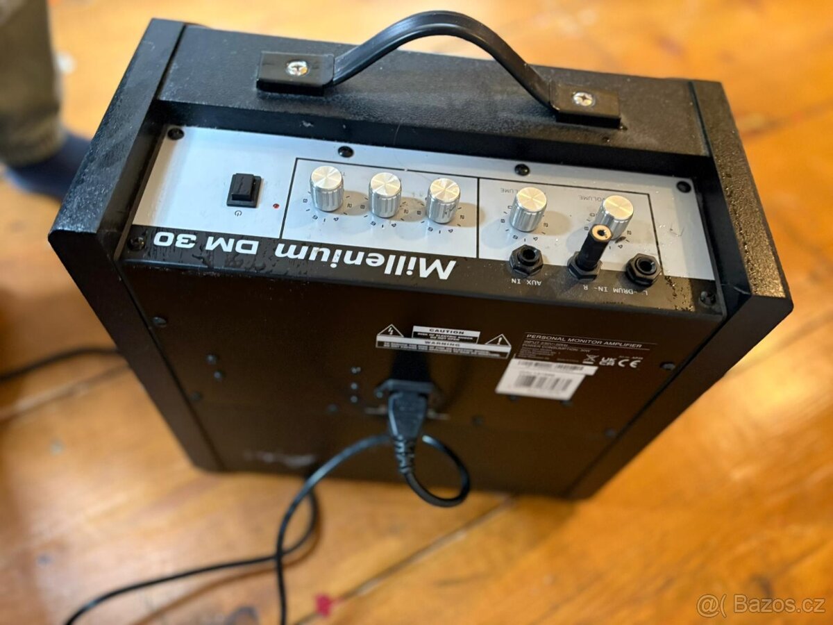 Alesis Nitro Mesh Kit Bundle+Milenium DM-30 E-Drum Monitor - 14