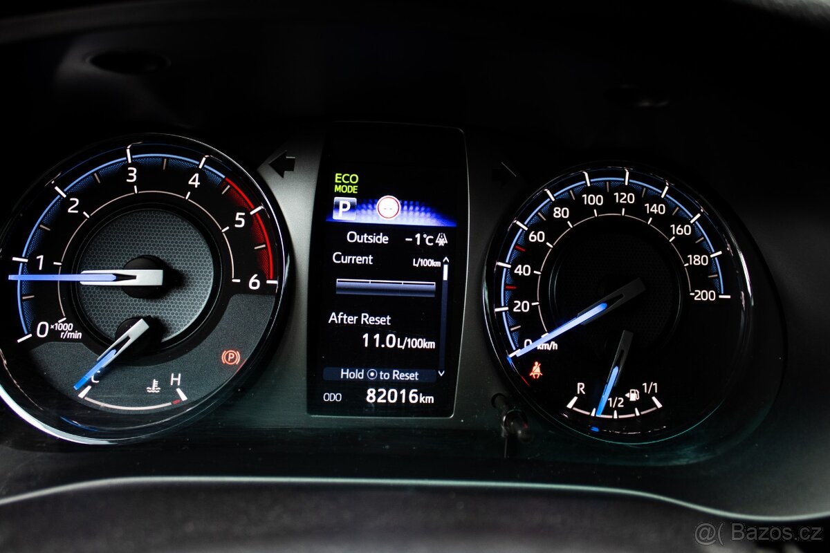 Toyota Hilux Double Cab - 14