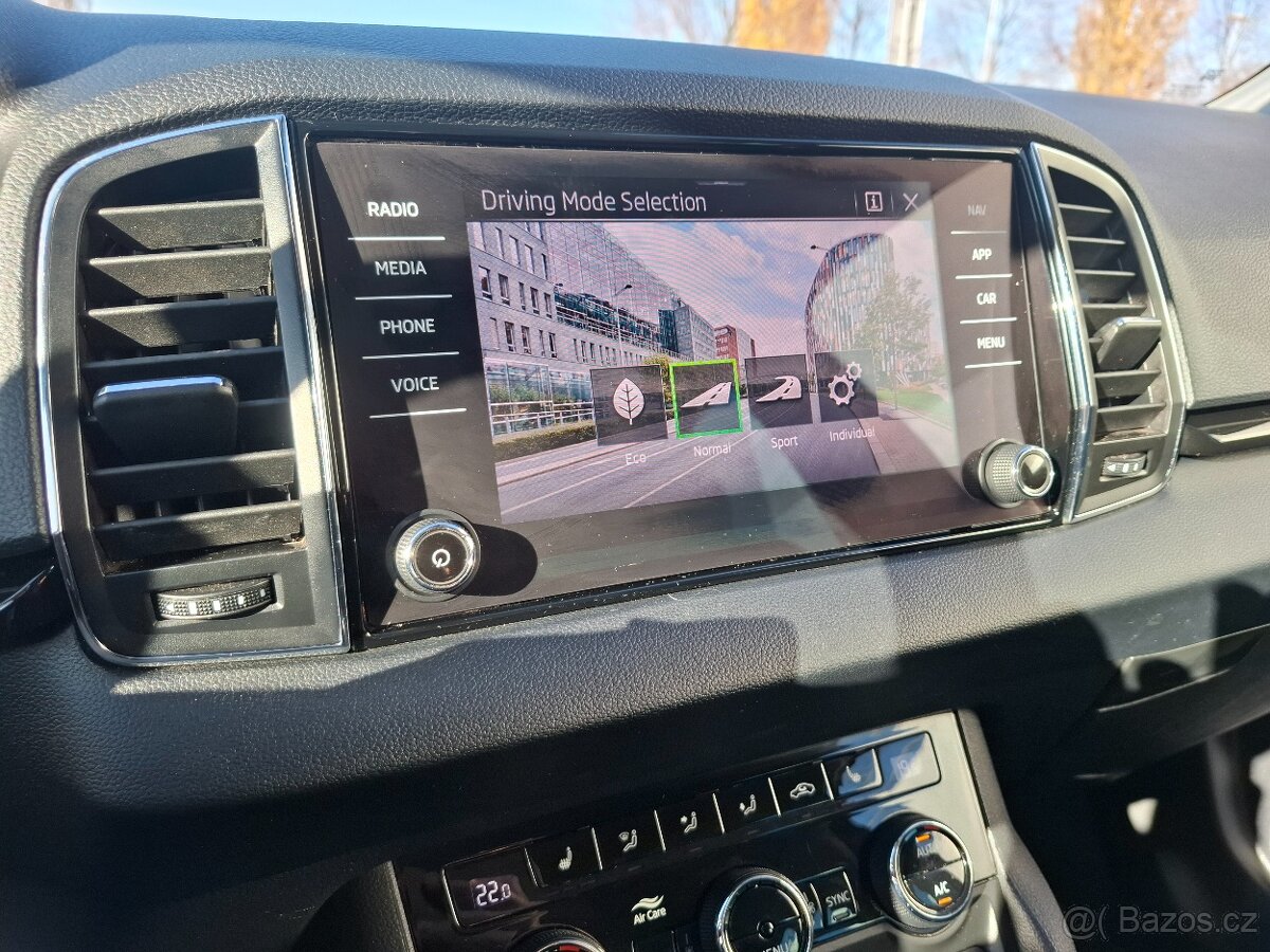 Škoda Karoq Style+ facelift 2.0 TDI 110 kw, ČR,tažné,virtual - 14