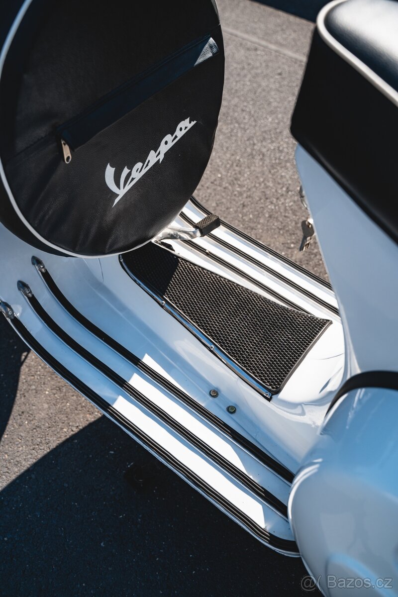 Motorka Piaggio Vespa 150CC (1979) - 14