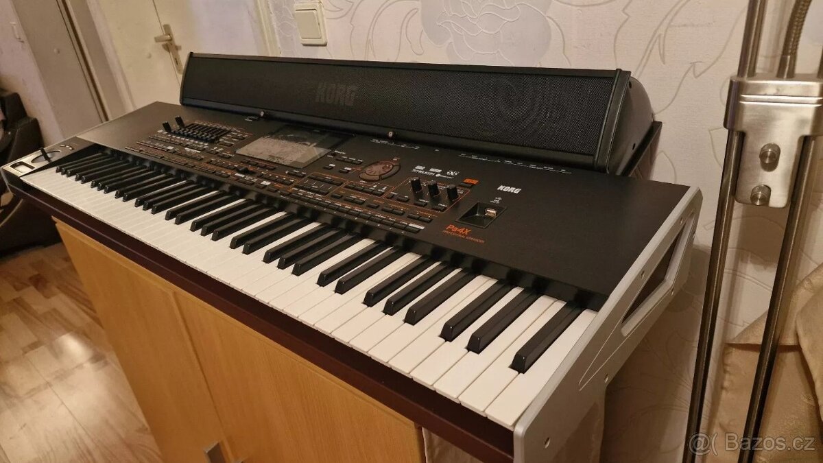 Korg PA4x 76 s reproduktorovým systémem - 14