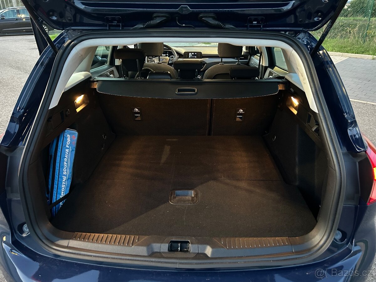 Ford Focus Combi 1.5 TDCI 70kW, 2021 - Původ ČR - DPH - - 14