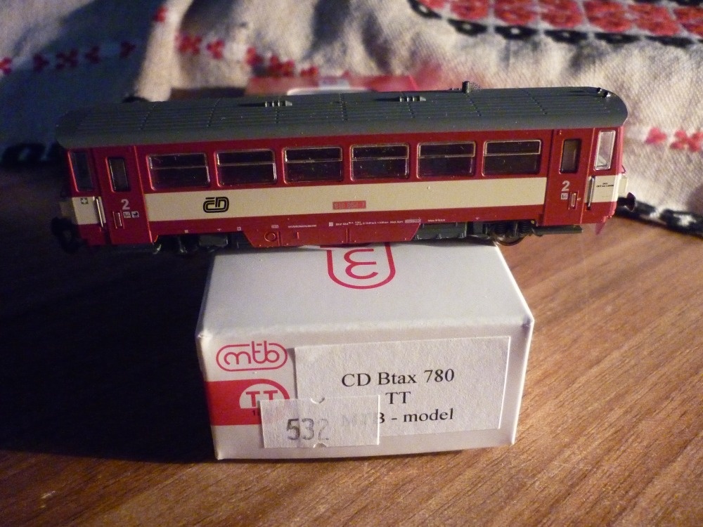 Modelová železnice, kolejište, vláčky TT - 14