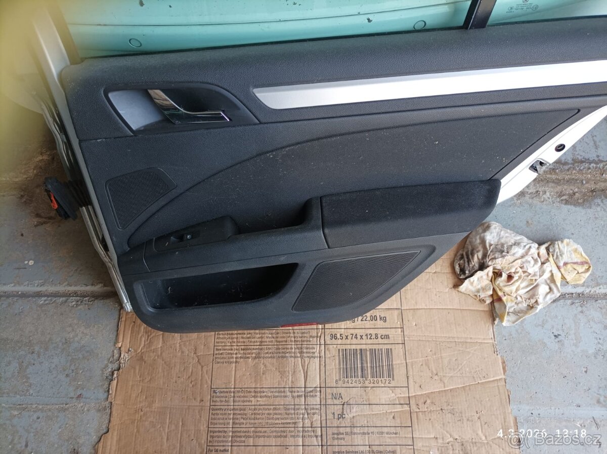 Dveře PZ na Škoda Superb 2 Combi . - 14