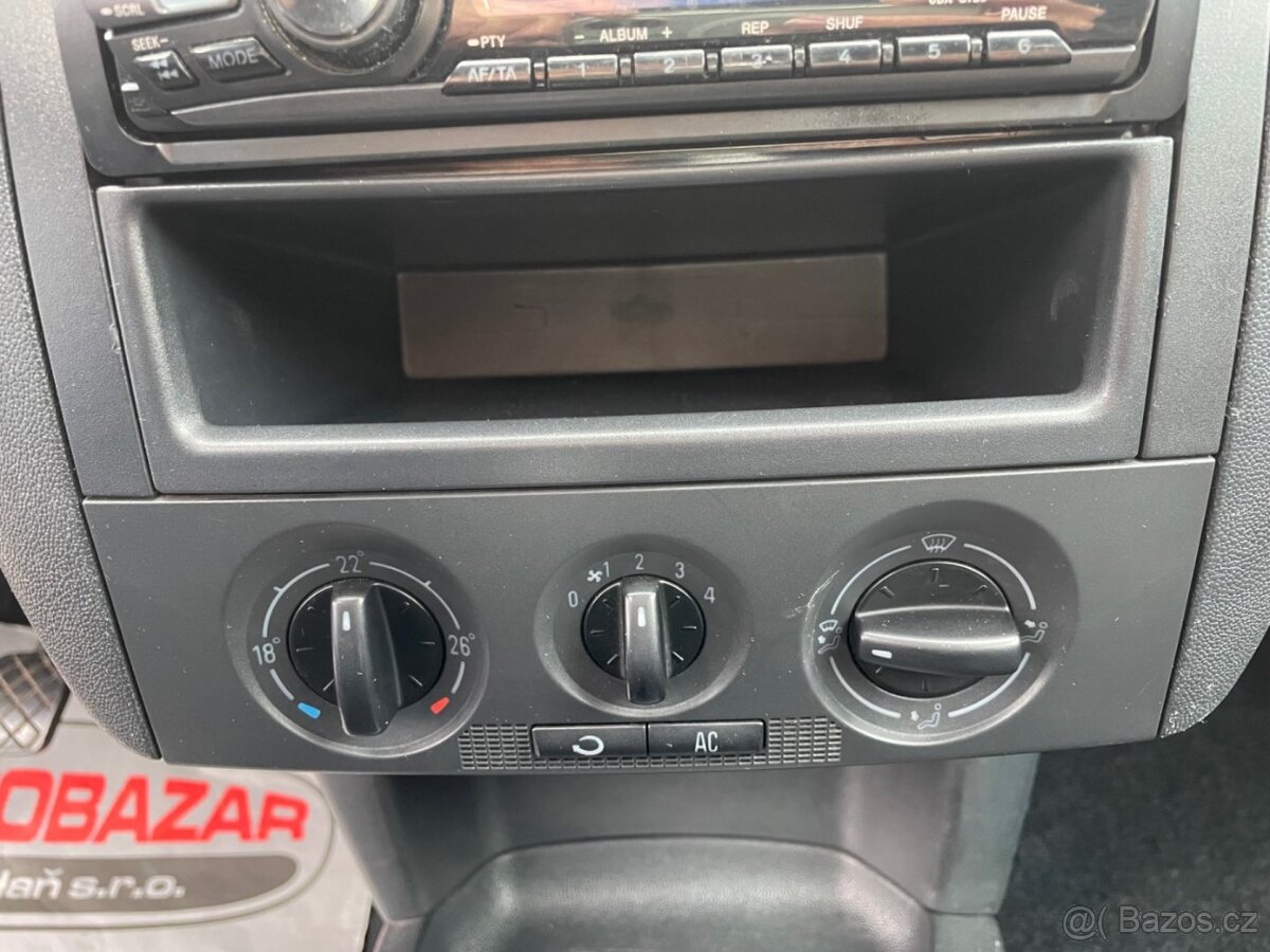 Škoda Fabia, 1,4 55kW, SERVISKA - 14