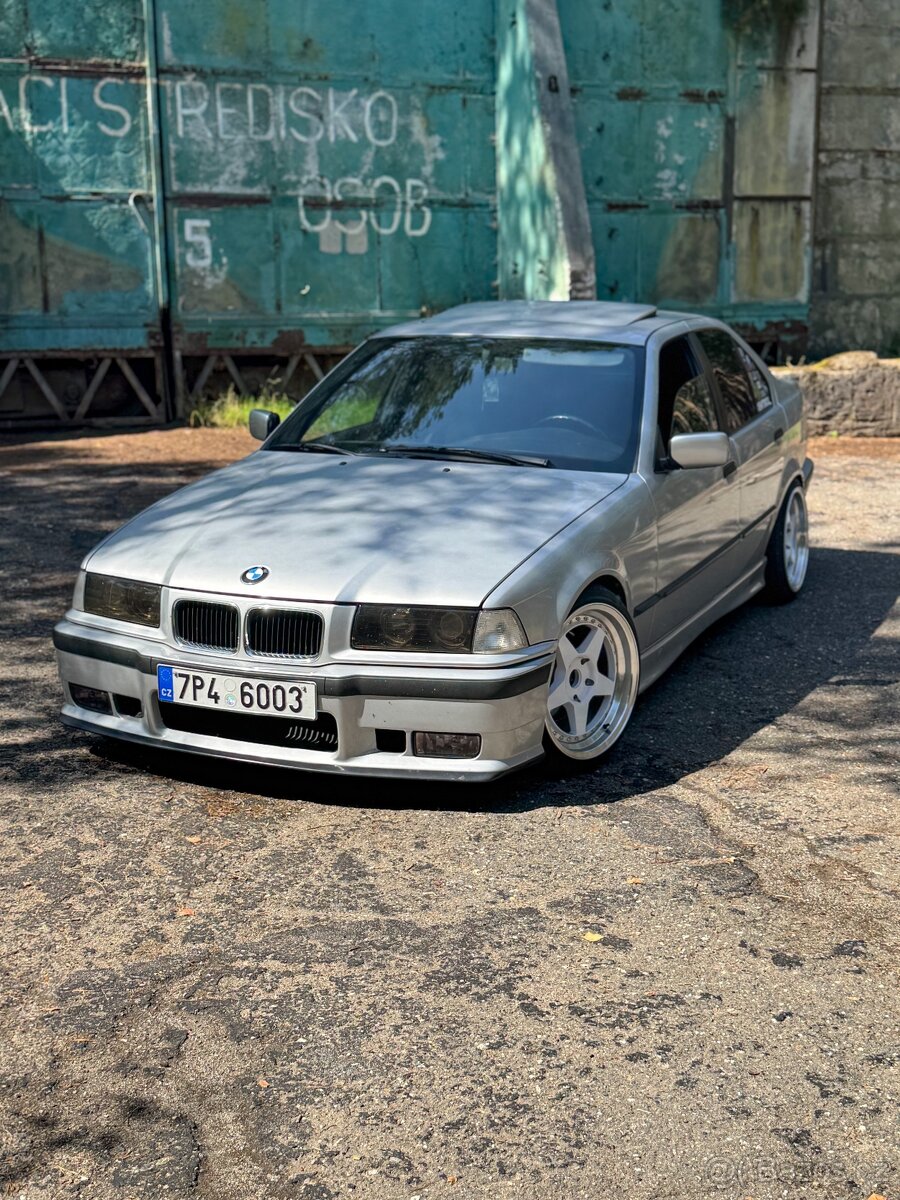 Bmw e36 325i - 14