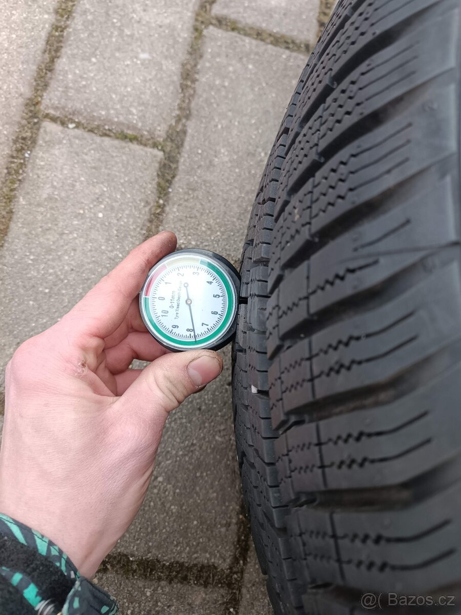 469. Zimní sada Ford 235/60 R16 s TPMS - 14