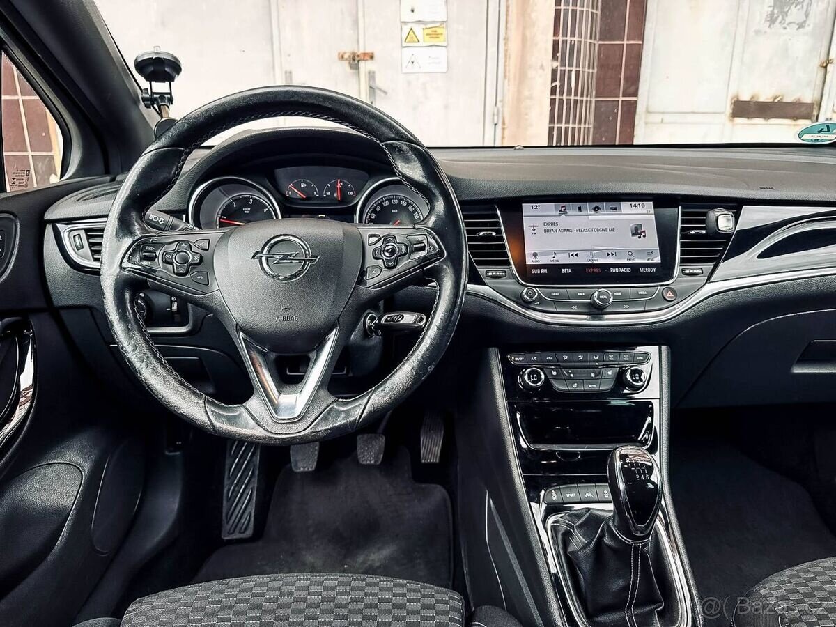 Opel Astra Sport Tourer ST 1.6 CDTI 110k Dynamic - 14