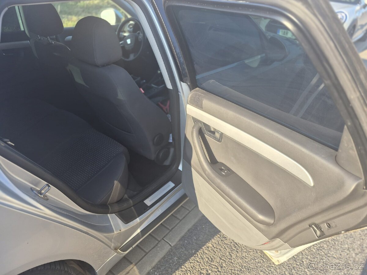 SEAT Exeo ST (kombi) 2.0 TDI – r.v. 2011, Nová STK - 14