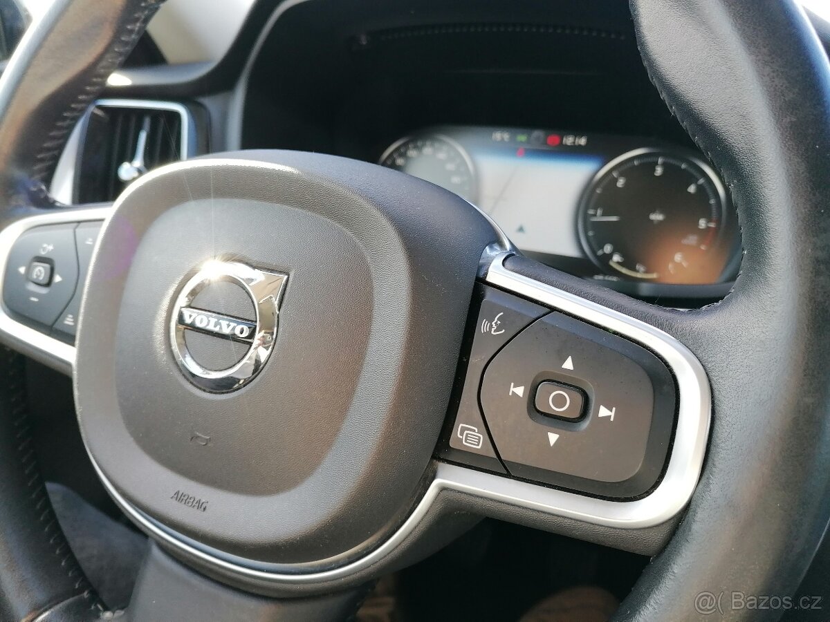 Volvo V60 2.0 D3 Manuál,LED,Kůže - 14