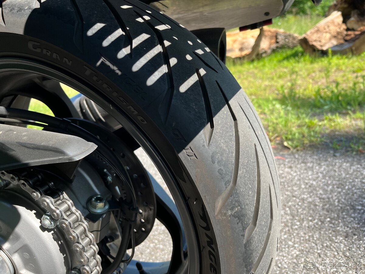 Honda VFR 800 X Crossrunner “spěchá “ - 14