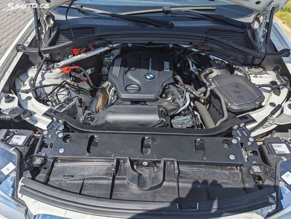 X3, 133tis.km, původ ČR, Webasto - 14