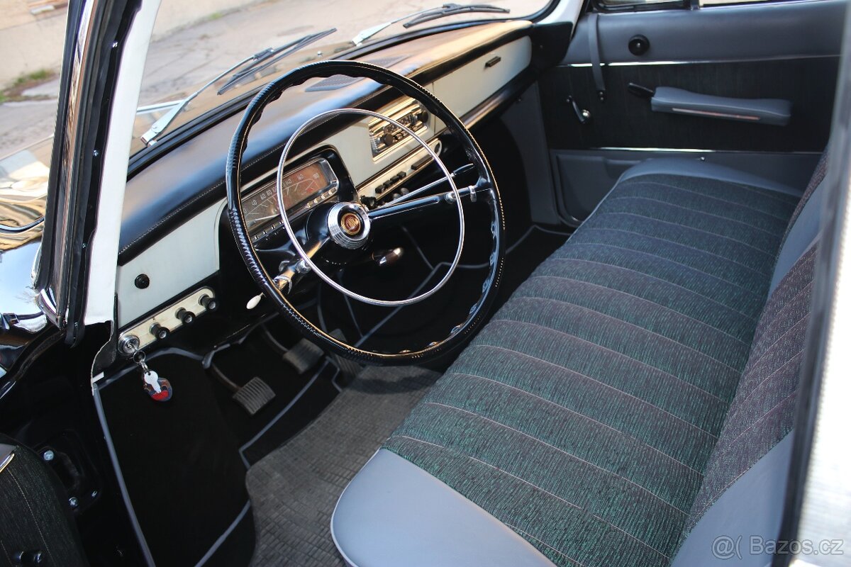 Tatra 603 Šilhavka - 14