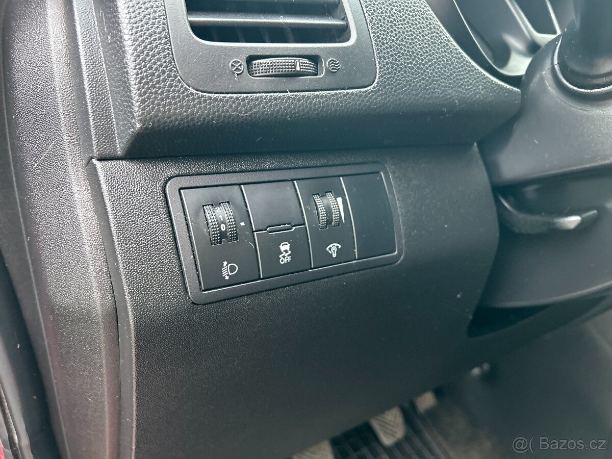 Hyundai ix20, 1.4i původ ČR - 14