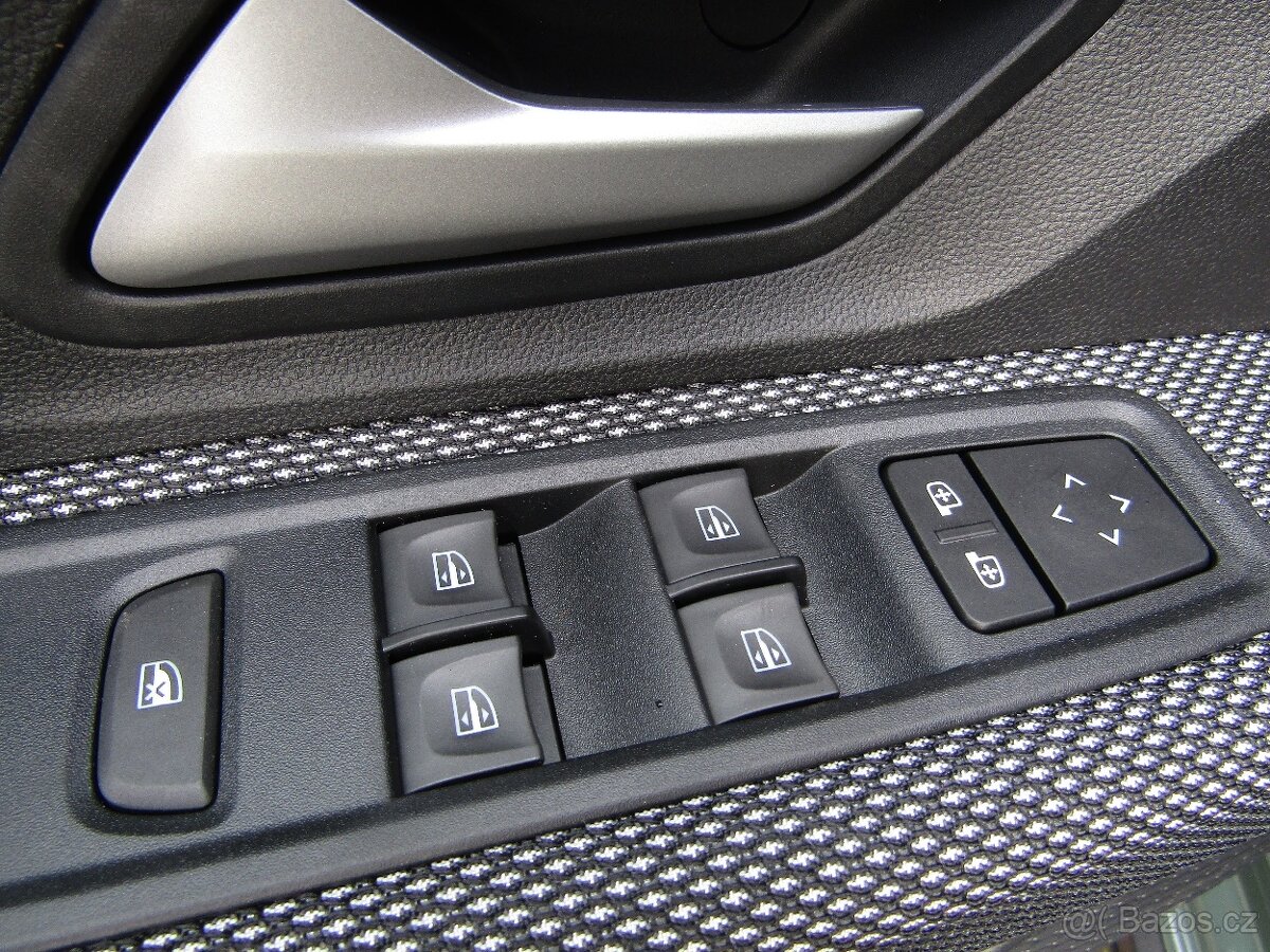 Dacia Jogger TCe 81kW/110k Expression 7 míst - 14